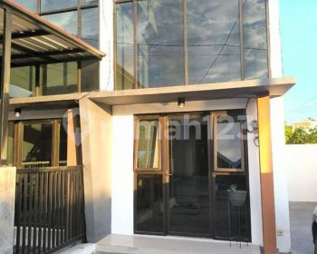 Rumah Baru Gress Siap Huni Lokasi Strategis Surabaya Timur