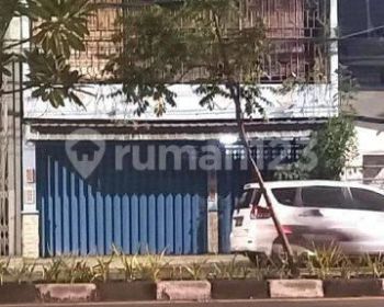 Rumah Usaha Ngantong, Bawa Hoki Kondisi Bagus Jl. Raya Kenjeran